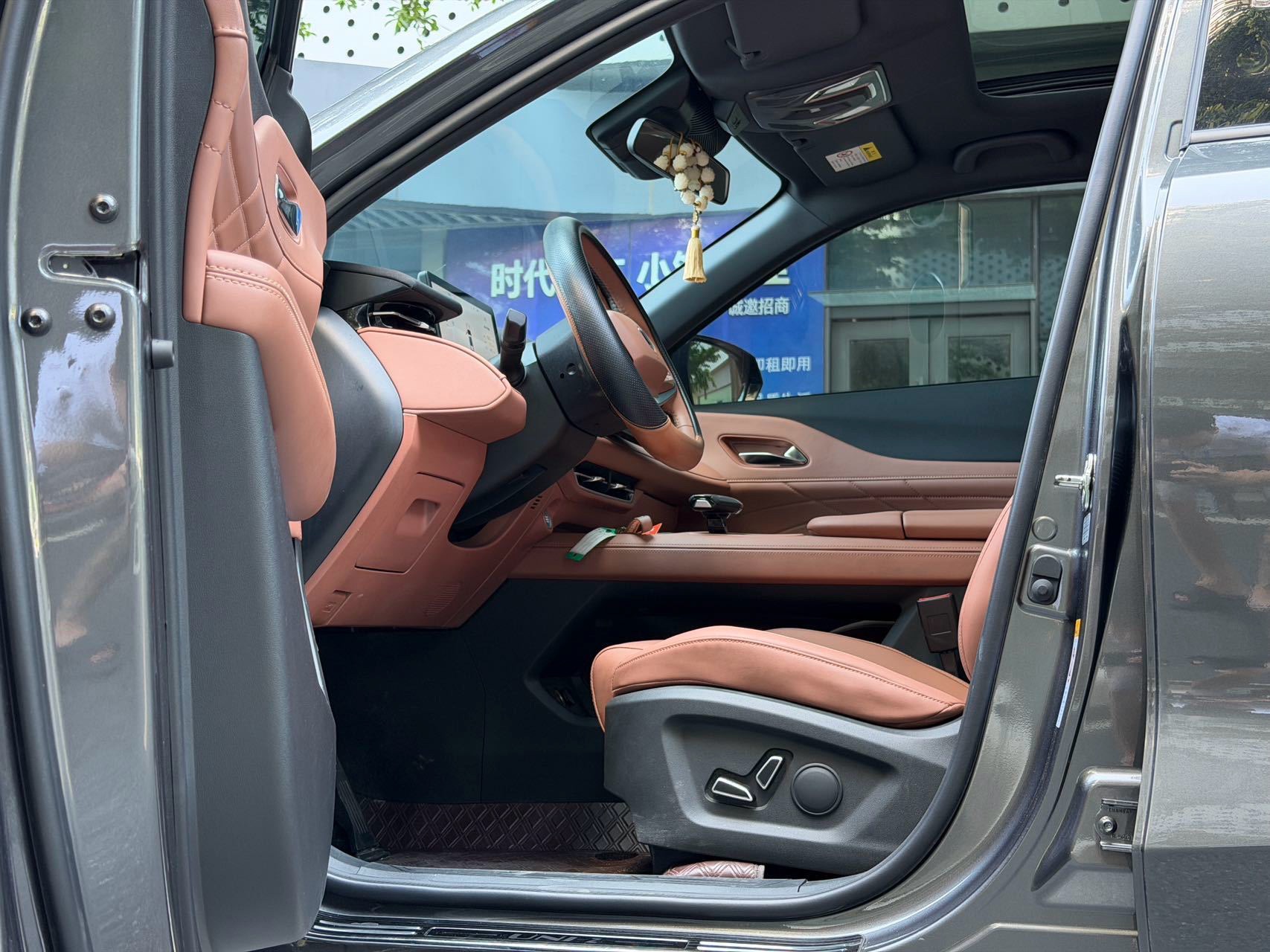2024 شانغين يوني-ز دايناميك نموذج 2024 بسعة 125 كم من نظام iDD الذكي - Seek Motors