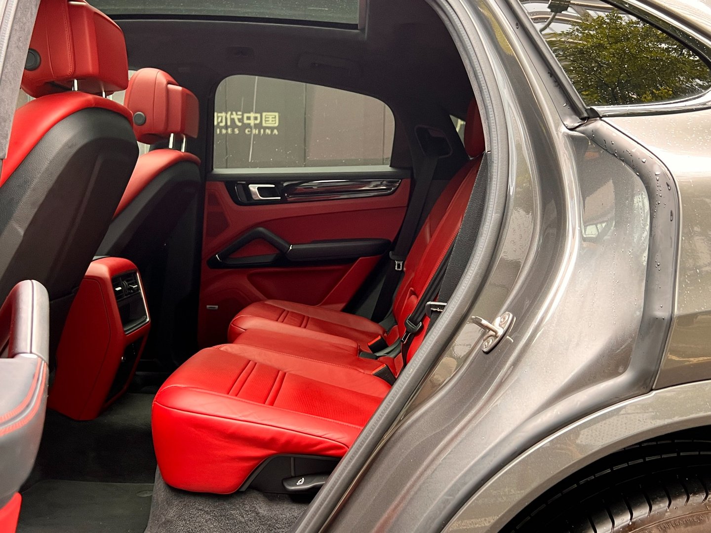 2022 Porsche Cayenne 2022 Coupé 3.0T Platinum Edition - Seek Motors