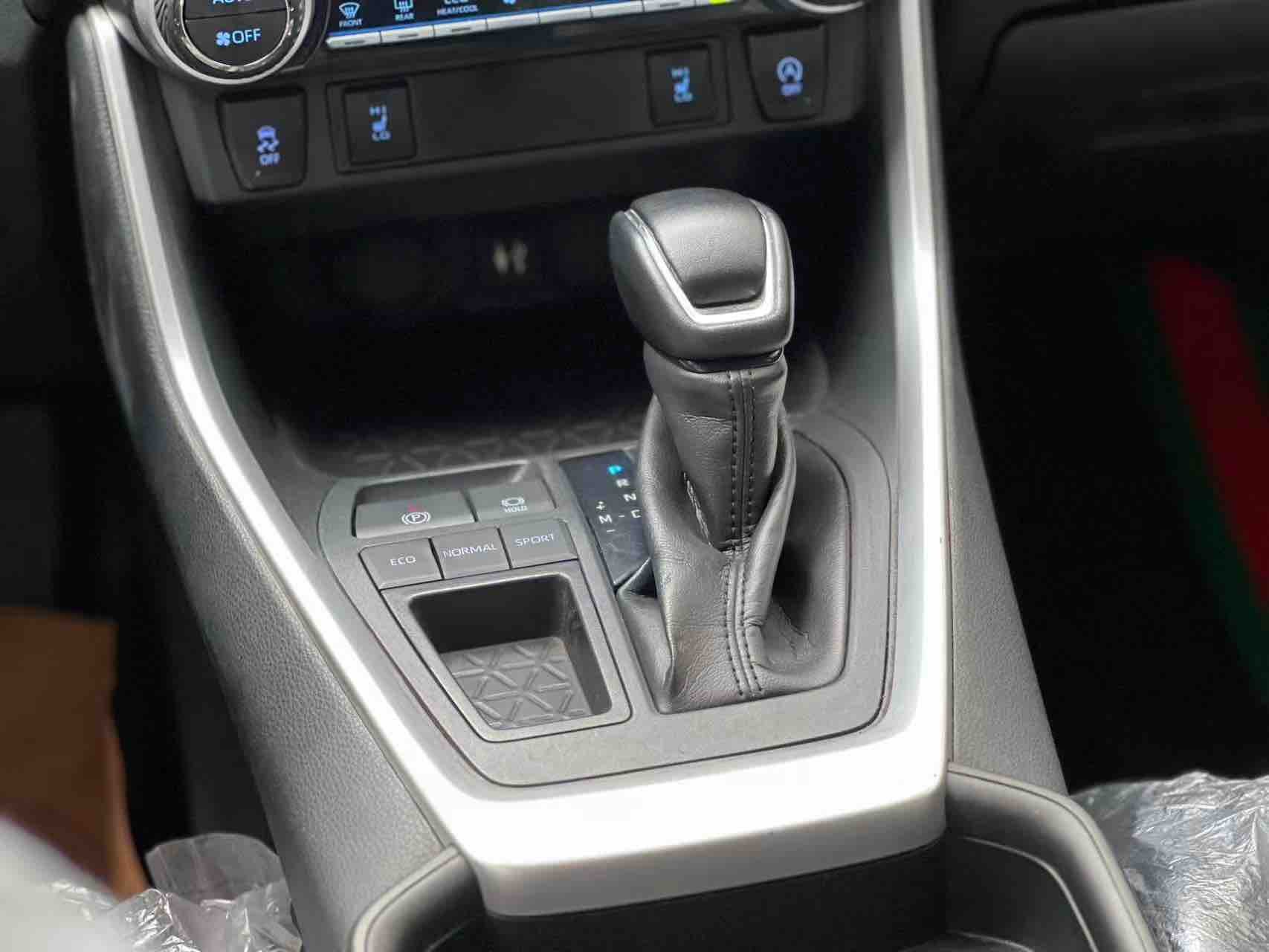 2020 Toyota RAV4 2020 2.0L CVT FWD Style - Seek Motors