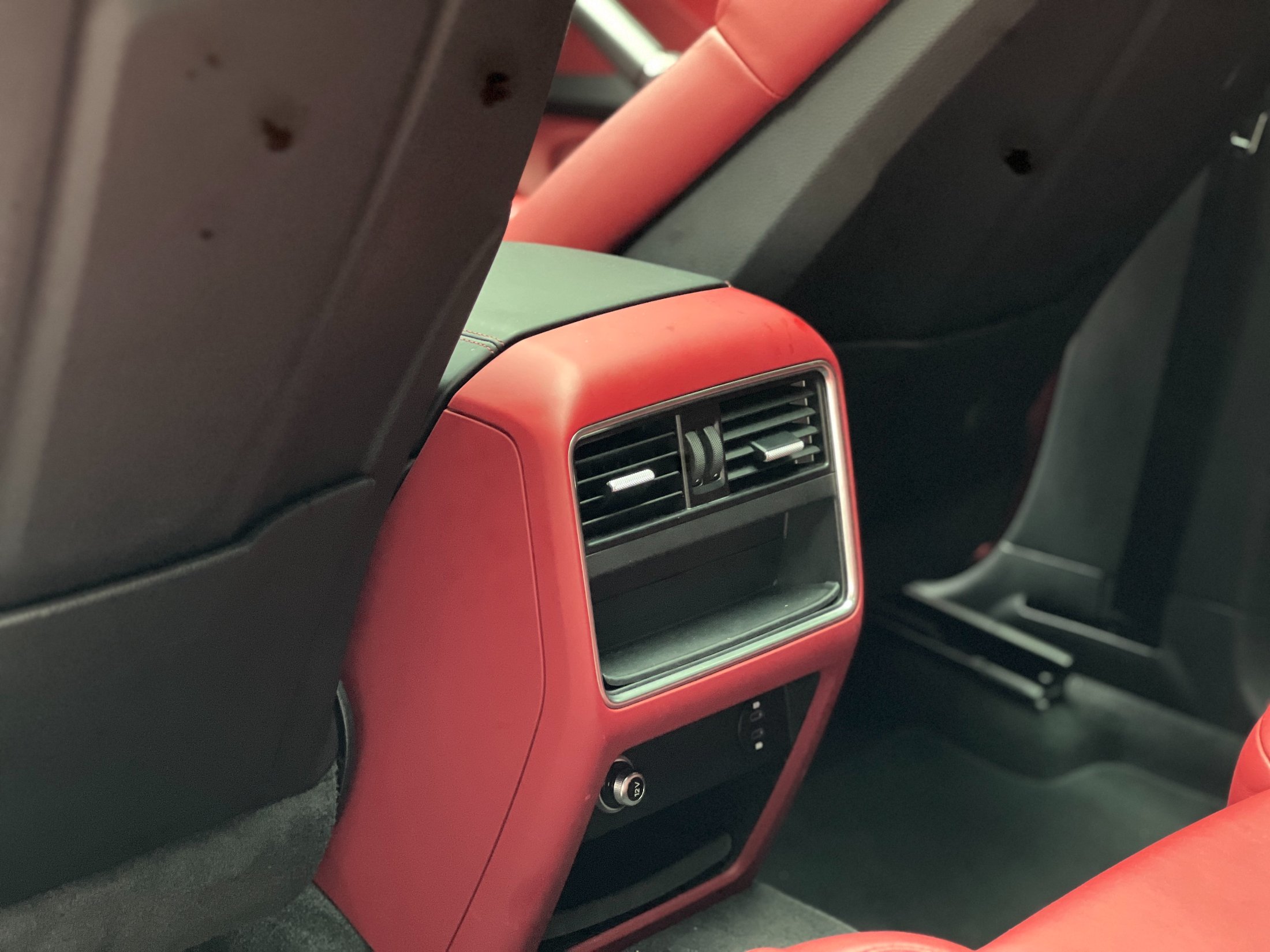 2022 Porsche Cayenne 2022 Coupé 3.0T Platinum Edition - Seek Motors