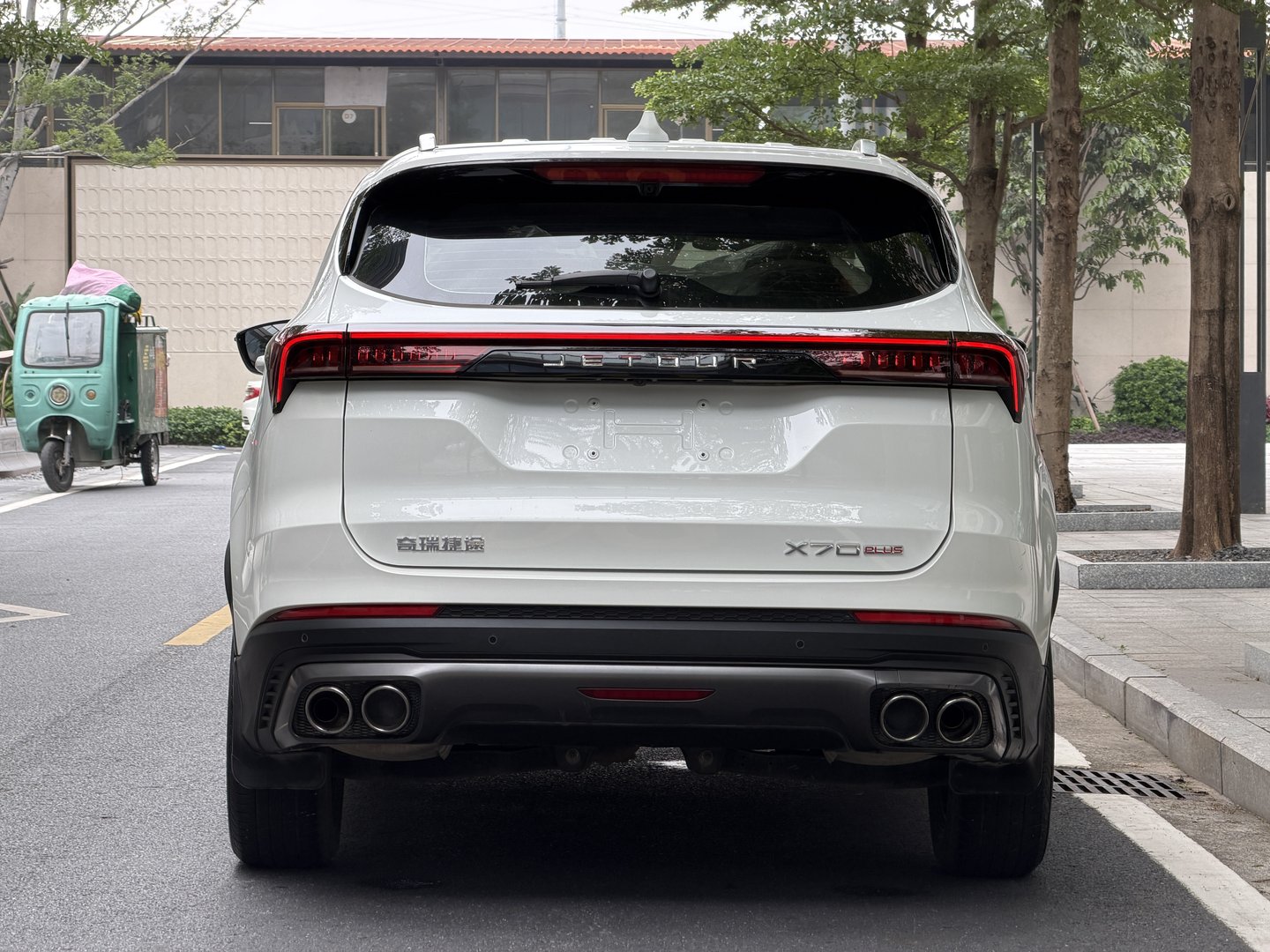 2021 جيتور X70 PLUS 2021 1.6T DCT تشين سبعة مقاعد - Seek Motors