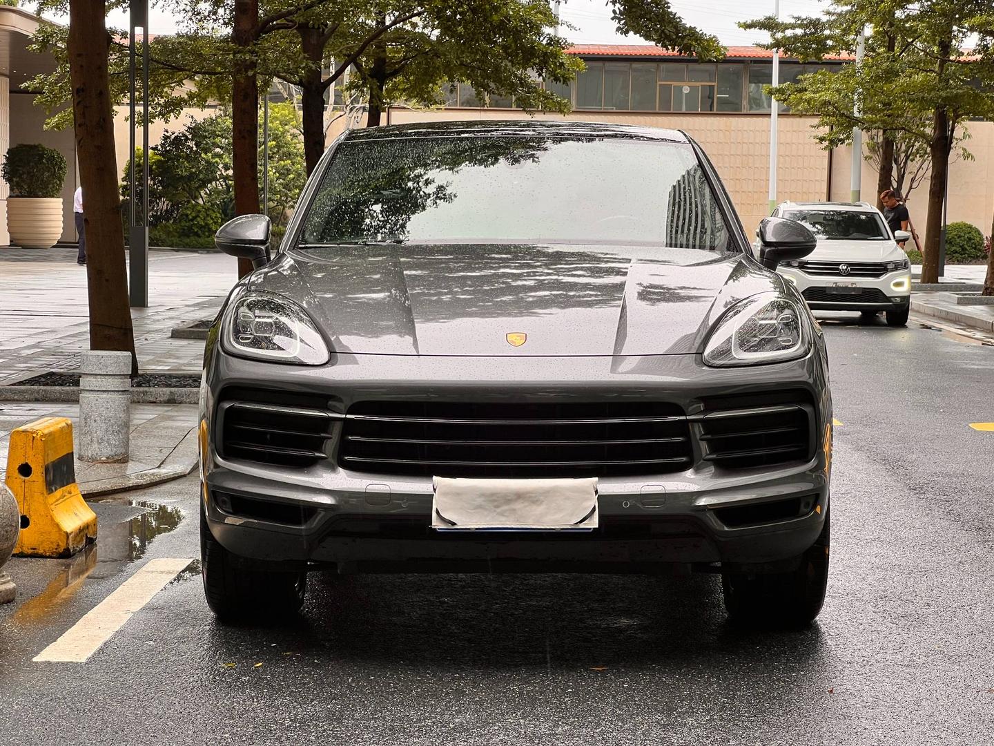 2022 Porsche Cayenne 2022 Coupé 3.0T Platinum Edition - Seek Motors