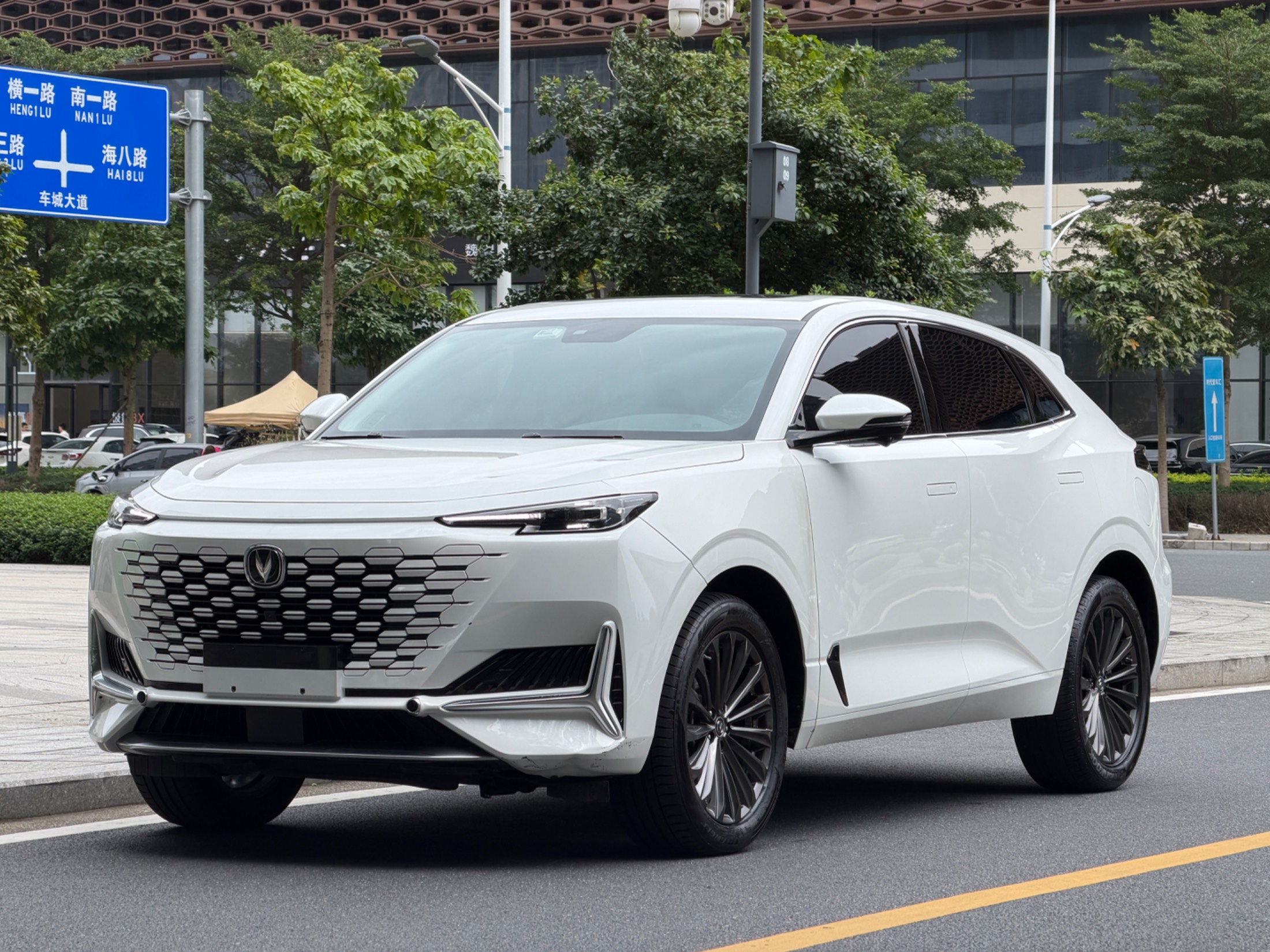2022 Changan UNI-K 2021, 2.0T, modèle Luxe - Seek Motors
