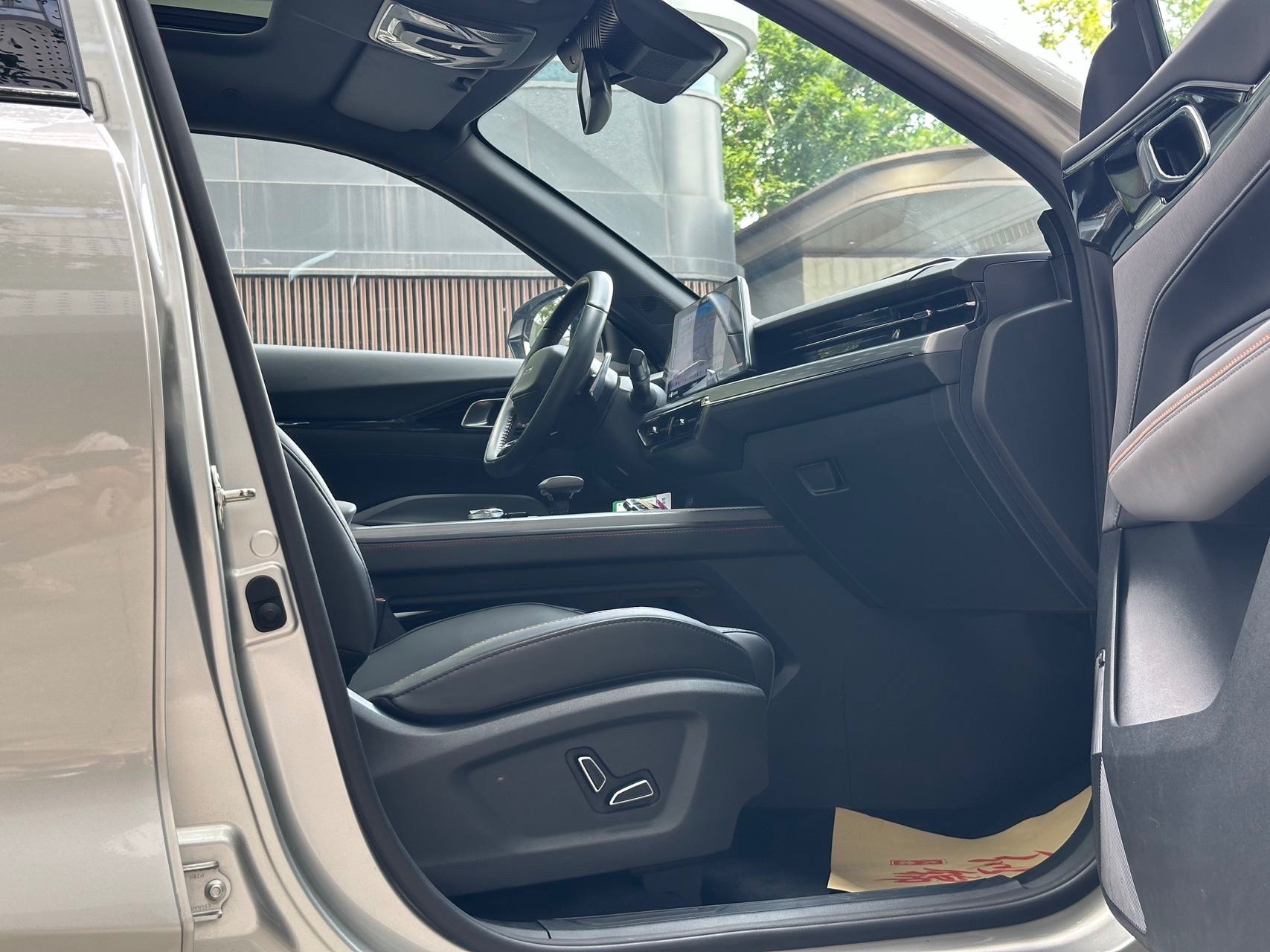 2023 Changan OuYang Z6 Électrique 2023, iDD 150 km, modèle de prestige PLUS - Seek Motors