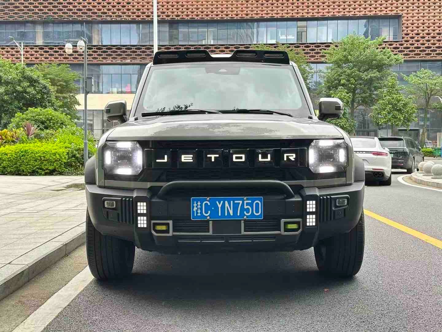 2023 جيتور ت2 2023 2.0 تي دفع رباعي سفاري برو+ - Seek Motors