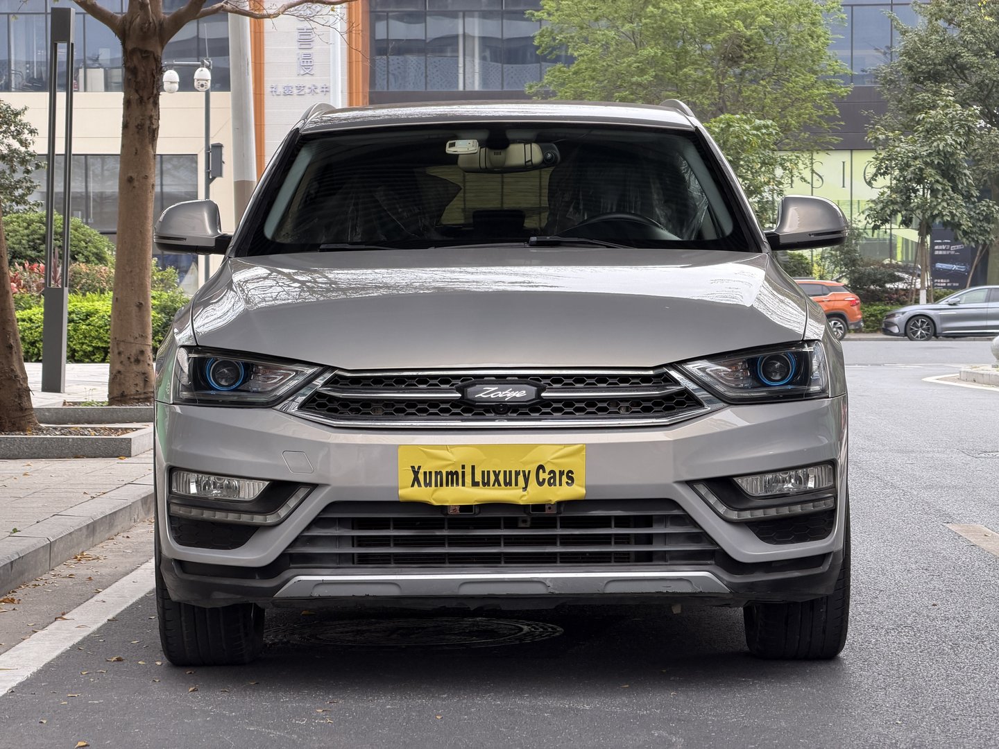 2017 زوتاي SR7 نسخة مودي فولو 2017 1.5 تي سيافتي - Seek Motors