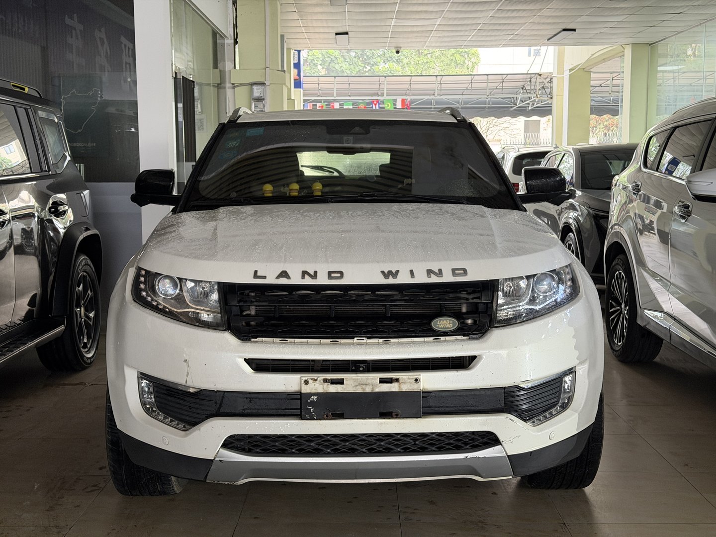 2016 Landwind X7 2015 2.0T Panoramic Luxury Edition - Seek Motors