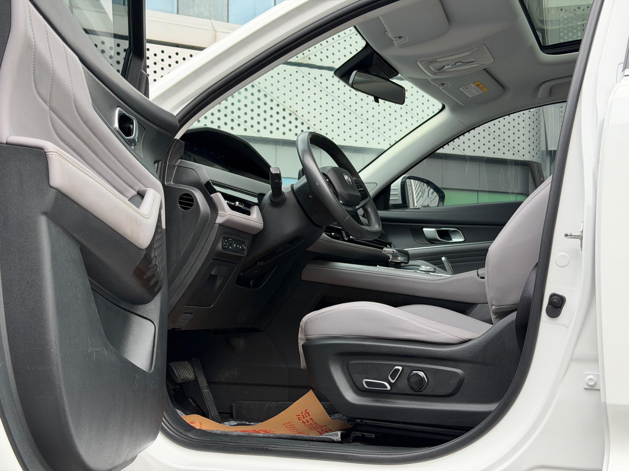 2023 Changan UNI-K iDD 2022 Changan UNI-K 130km 1.5T Premium - Seek Motors