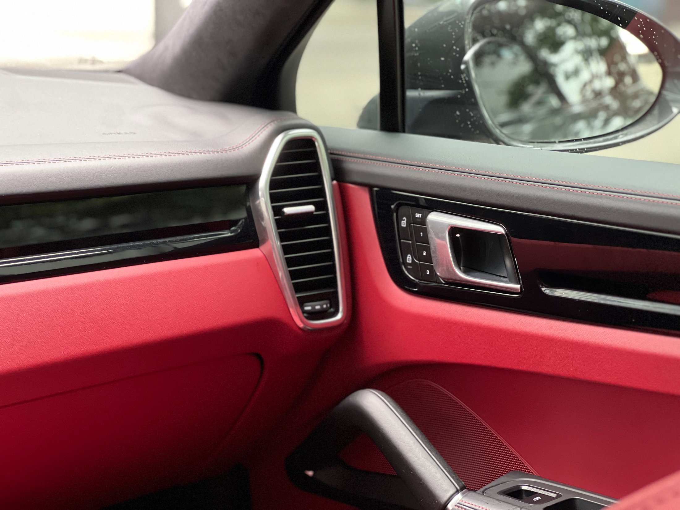 2022 Porsche Cayenne 2022 Coupé 3.0T Platinum Edition - Seek Motors