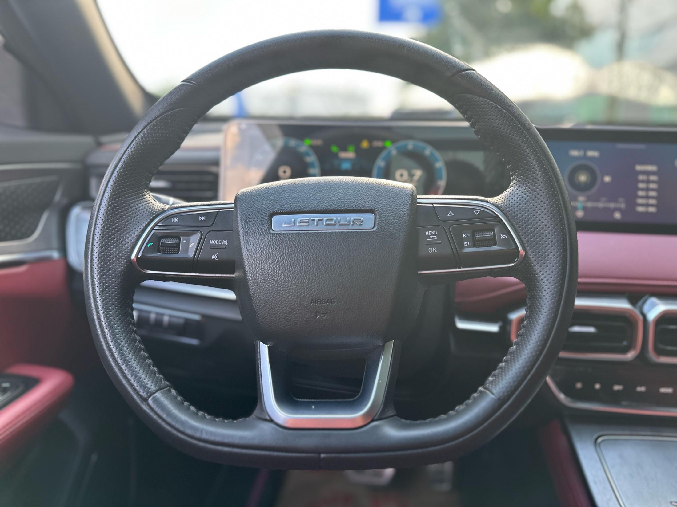 2021 Jetour X70 PLUS 2021 1.5T DCT Mountain PRO 5 Seats - Seek Motors