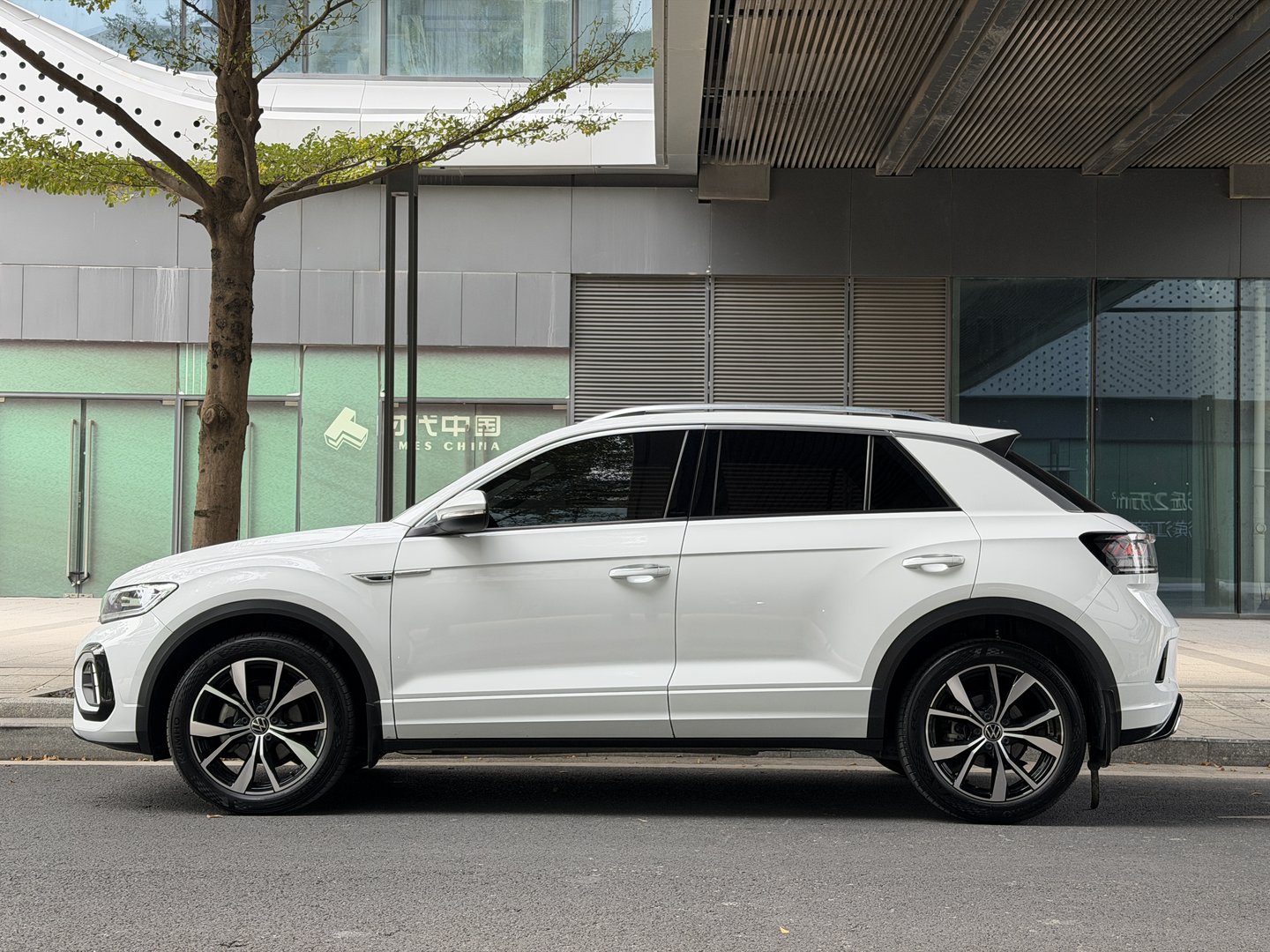 2024 Volkswagen T-ROC 2024 300TSI DSG Front-wheel Drive Chen Guang - Seek Motors