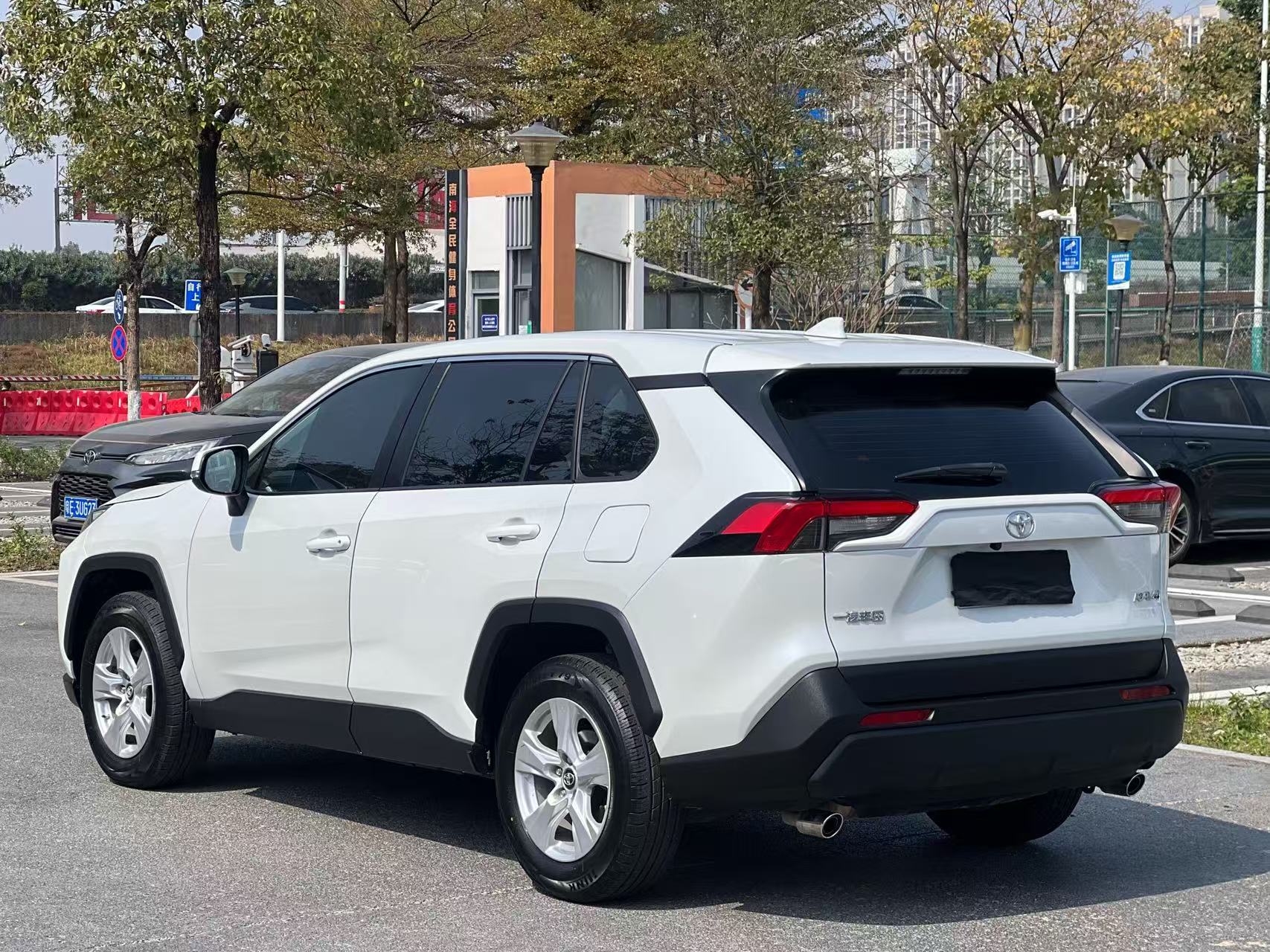 2021 Toyota RAV4 2021 2.0L CVT FWD Trend - Seek Motors