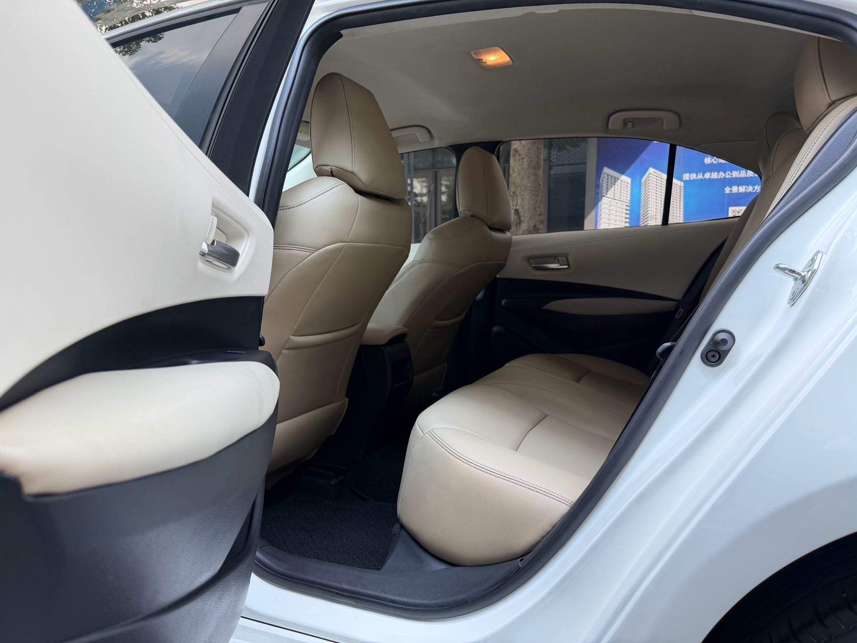2019 Toyota Corolla 2019 1.2T S-CVT GL Pioneer Edition - Seek Motors