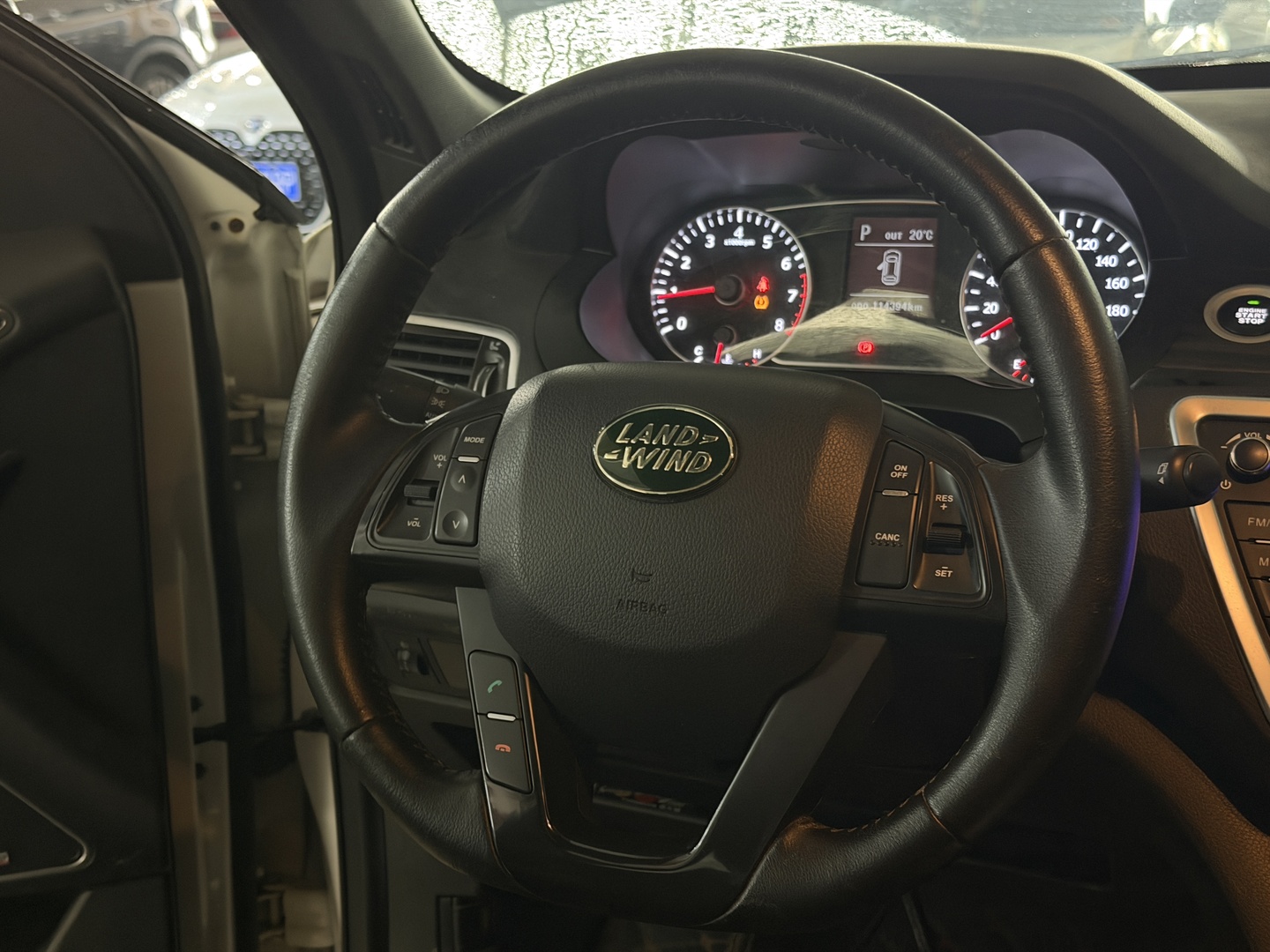 2016 Landwind X7 2015 2.0T Panoramic Luxury Edition - Seek Motors