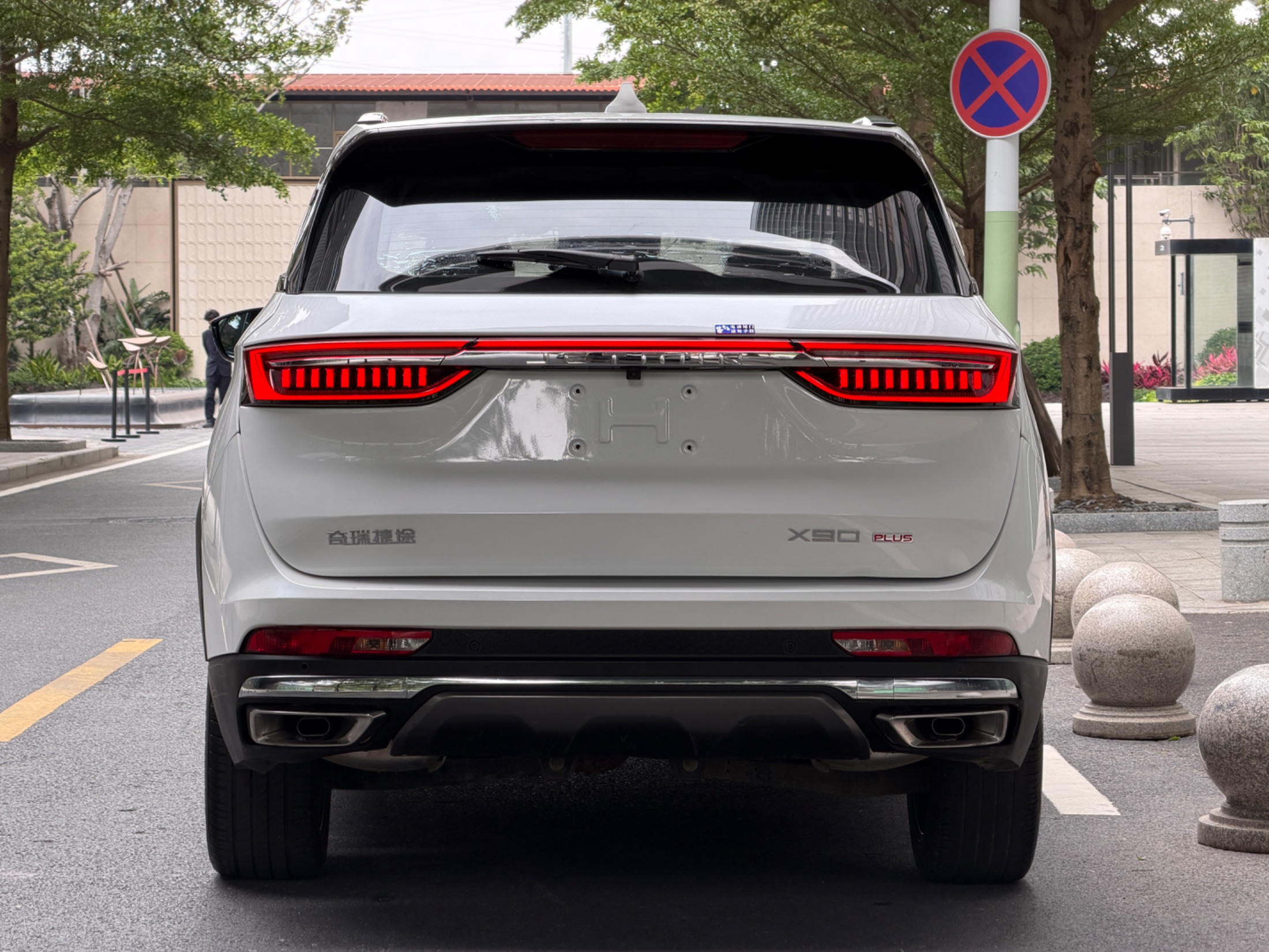 2022 جيتوور X90 2022، زي لونغ، 2.0T DCT، نسخة دائم الفوز، 7 مقاعد - Seek Motors