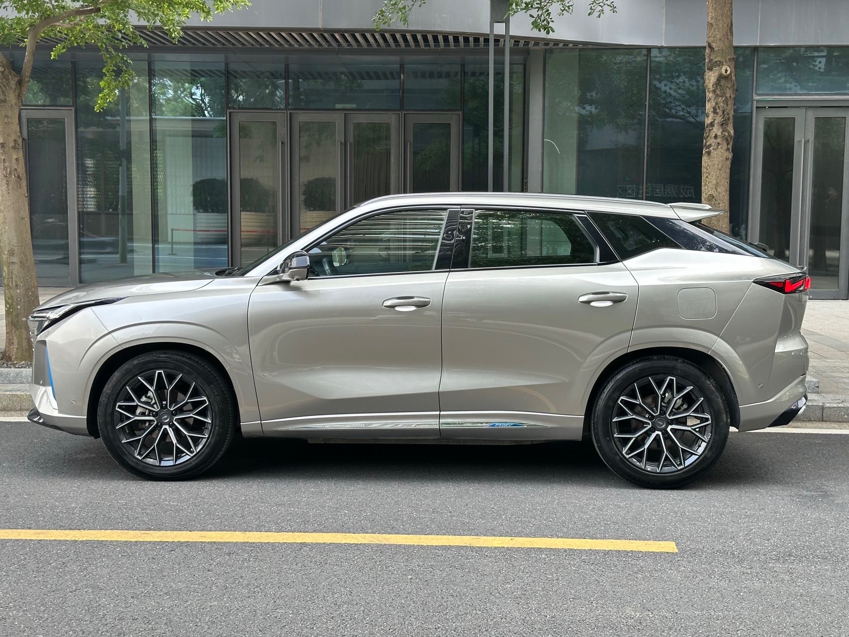 2023 Changan OuYang Z6 Électrique 2023, iDD 150 km, modèle de prestige PLUS - Seek Motors