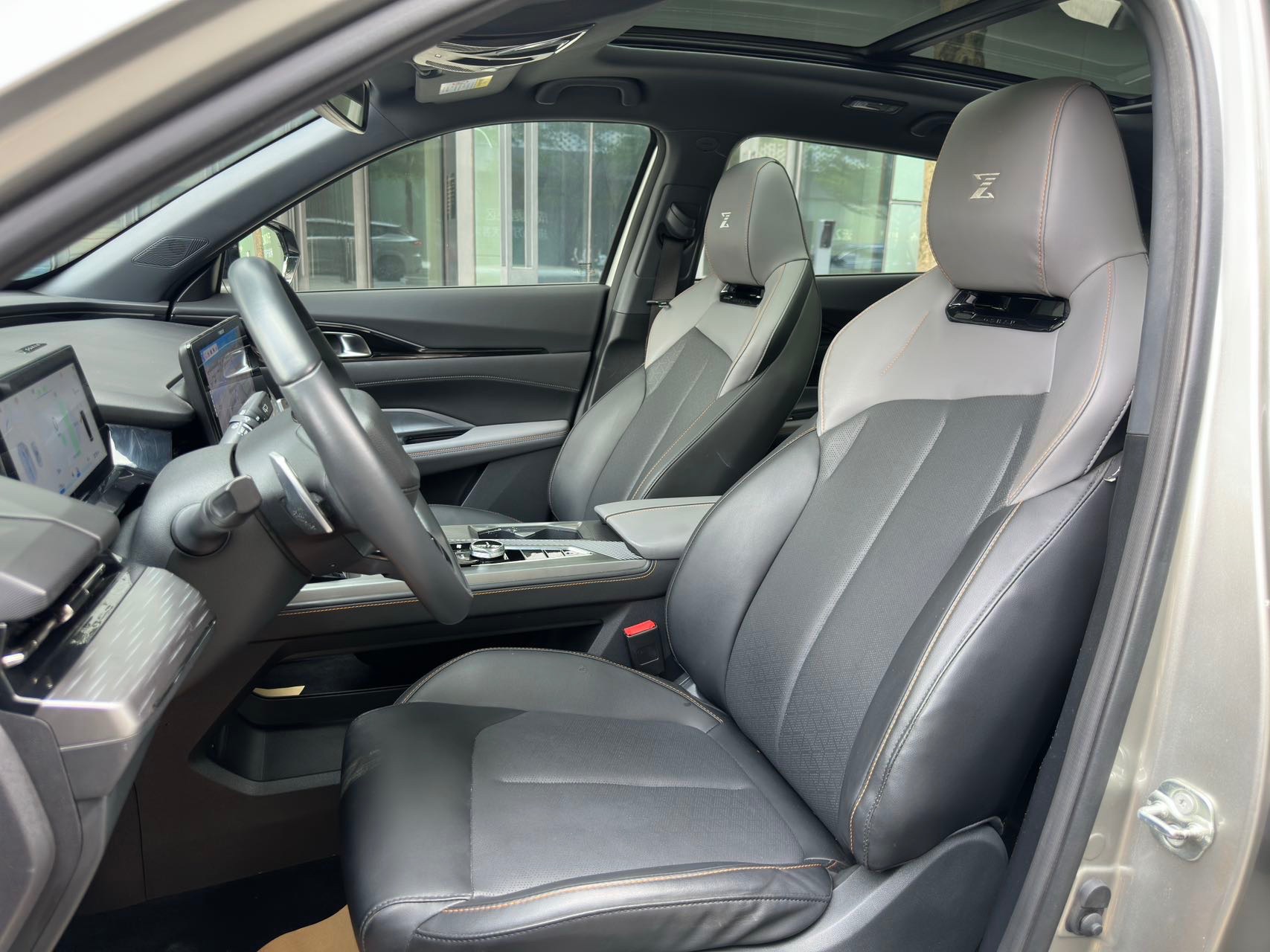 2023 Changan OuYang Z6 Électrique 2023, iDD 150 km, modèle de prestige PLUS - Seek Motors