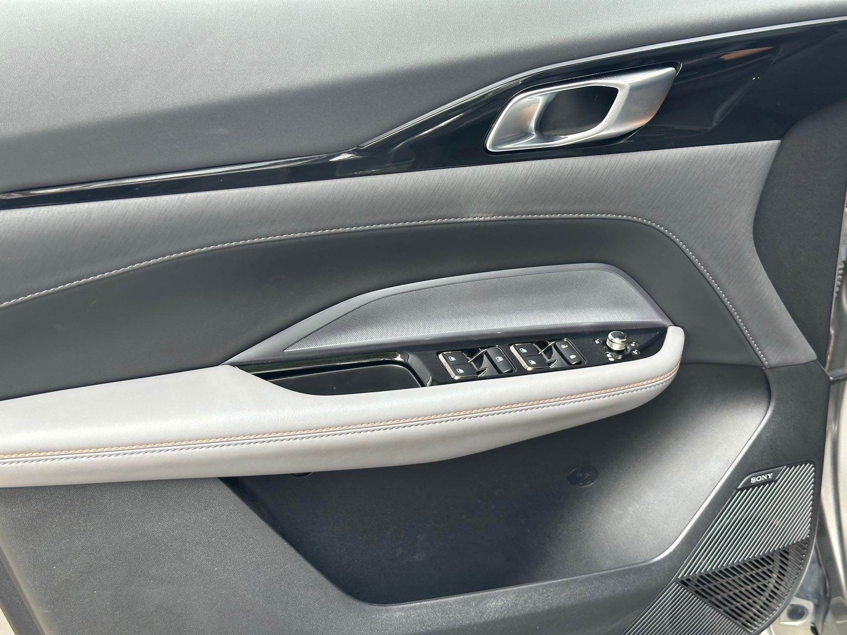 2023 Changan OuYang Z6 Électrique 2023, iDD 150 km, modèle de prestige PLUS - Seek Motors