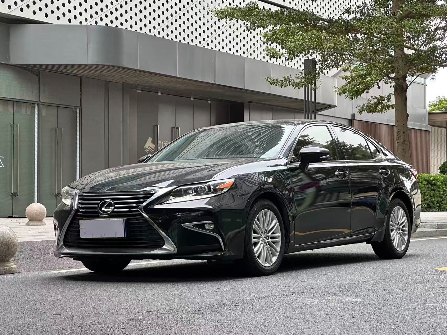 2015 Lexus ES 2015 200 Executive Edition - Seek Motors