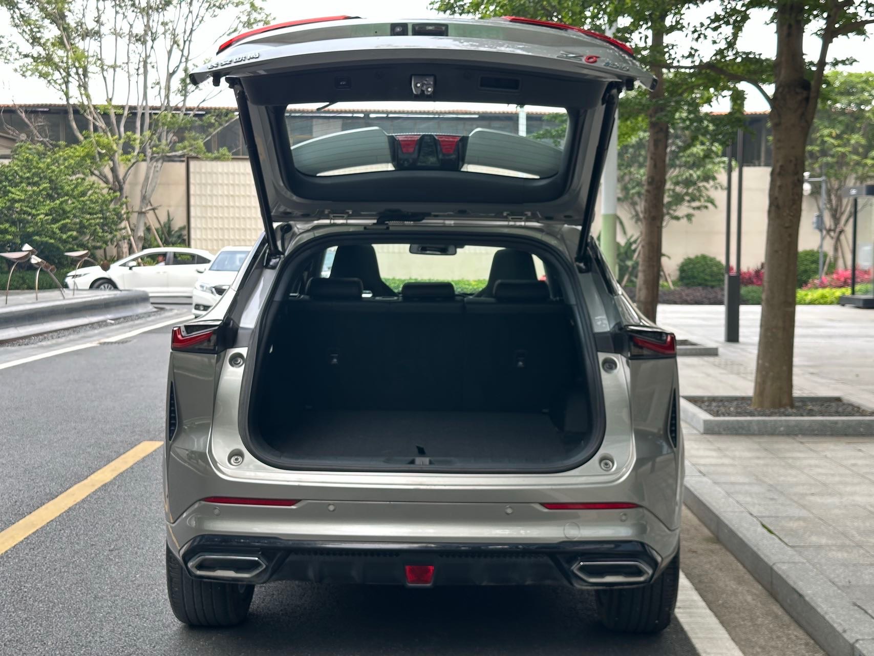 2023 Changan OuYang Z6 Électrique 2023, iDD 150 km, modèle de prestige PLUS - Seek Motors