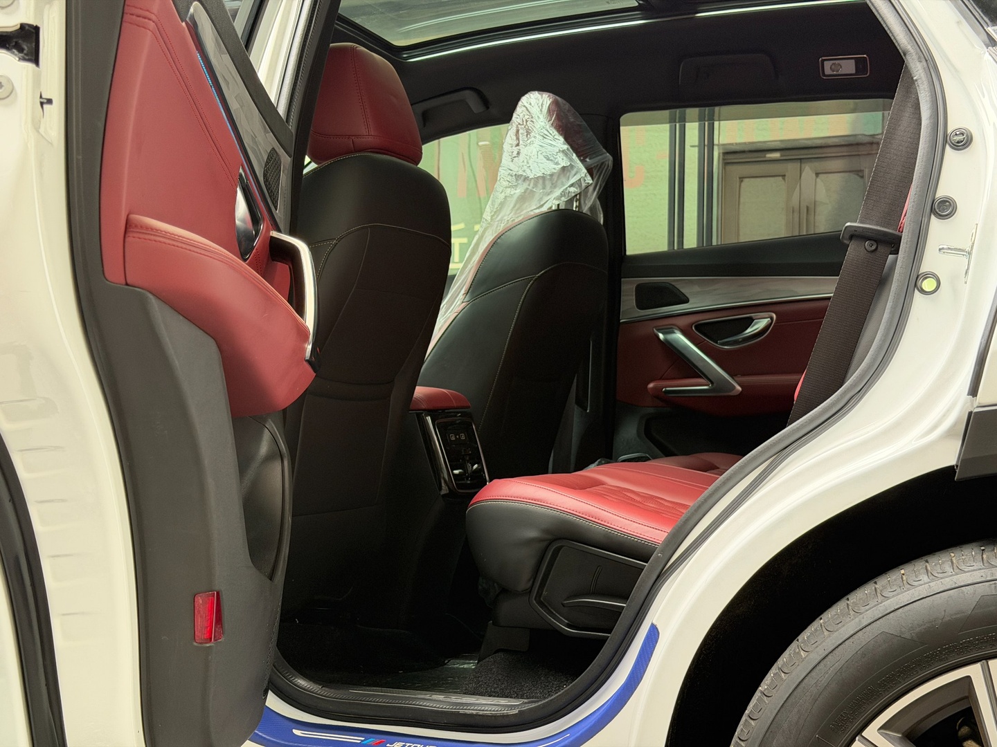 2023 Jetour X70 PLUS 2023 1.6T DCT Puissant 5 places - Seek Motors