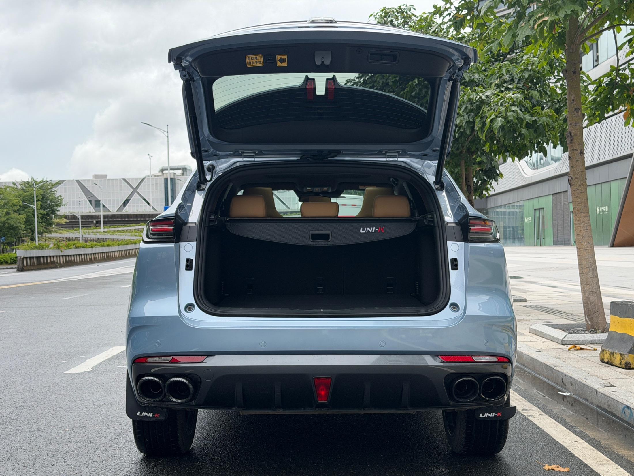 2021 Changan UNI-K 2021 2.0T 4WD Luxury Edition - Seek Motors