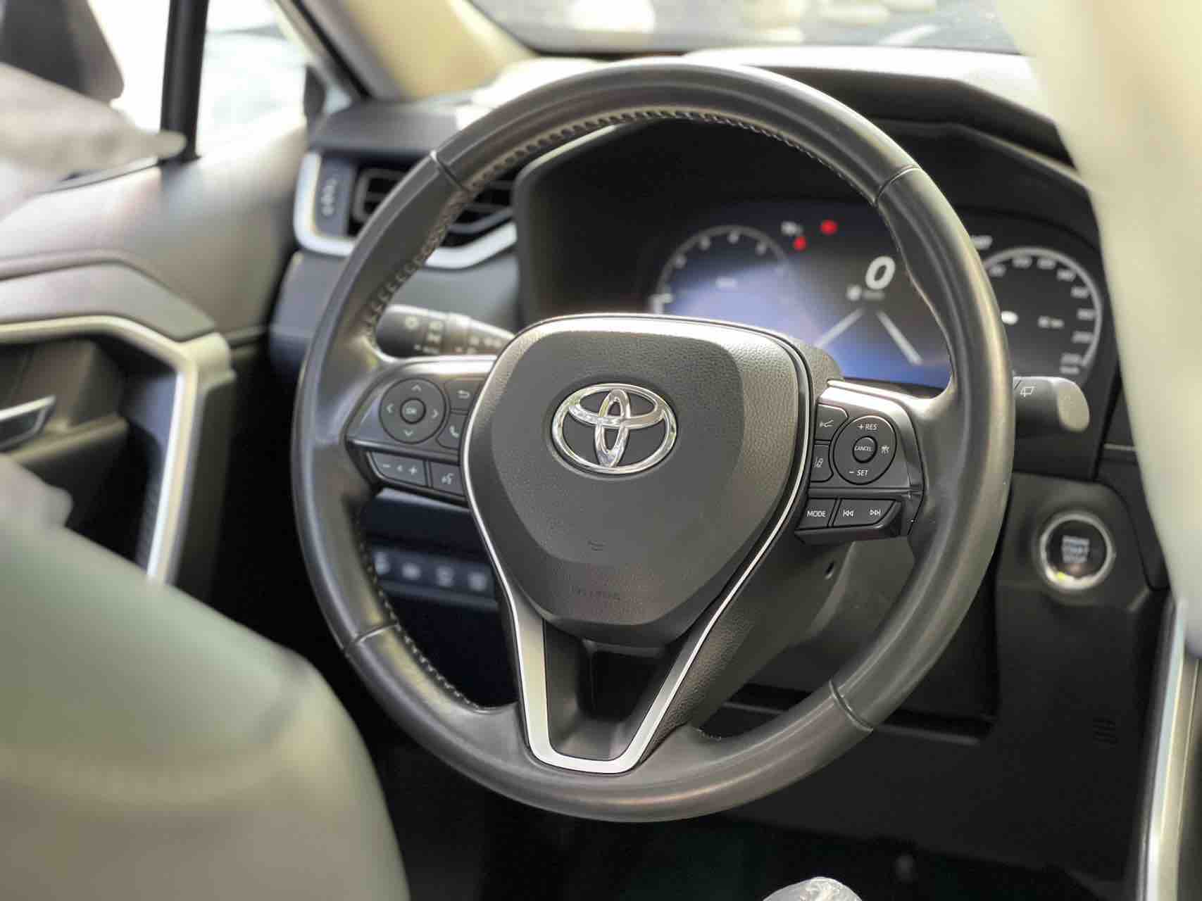 2023 Toyota RAV4 2023 2.0L CVT Front-Wheel Drive Urban Edition - Seek Motors