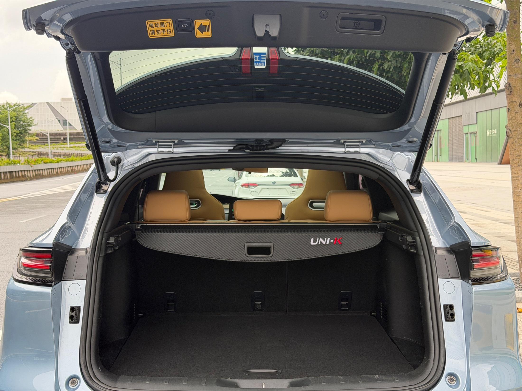 2021 Changan UNI-K 2021 2.0T 4WD Luxury Edition - Seek Motors
