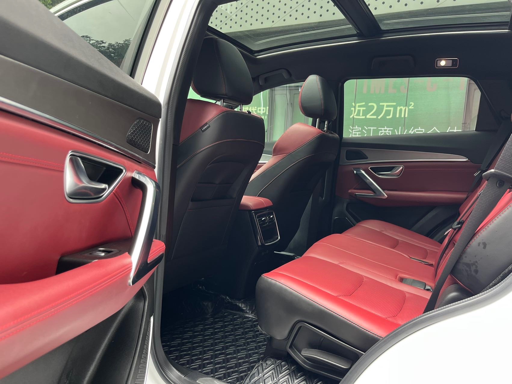 2021 Jetour X70 PLUS 2021 1.5T DCT Shanpor7 places - Seek Motors
