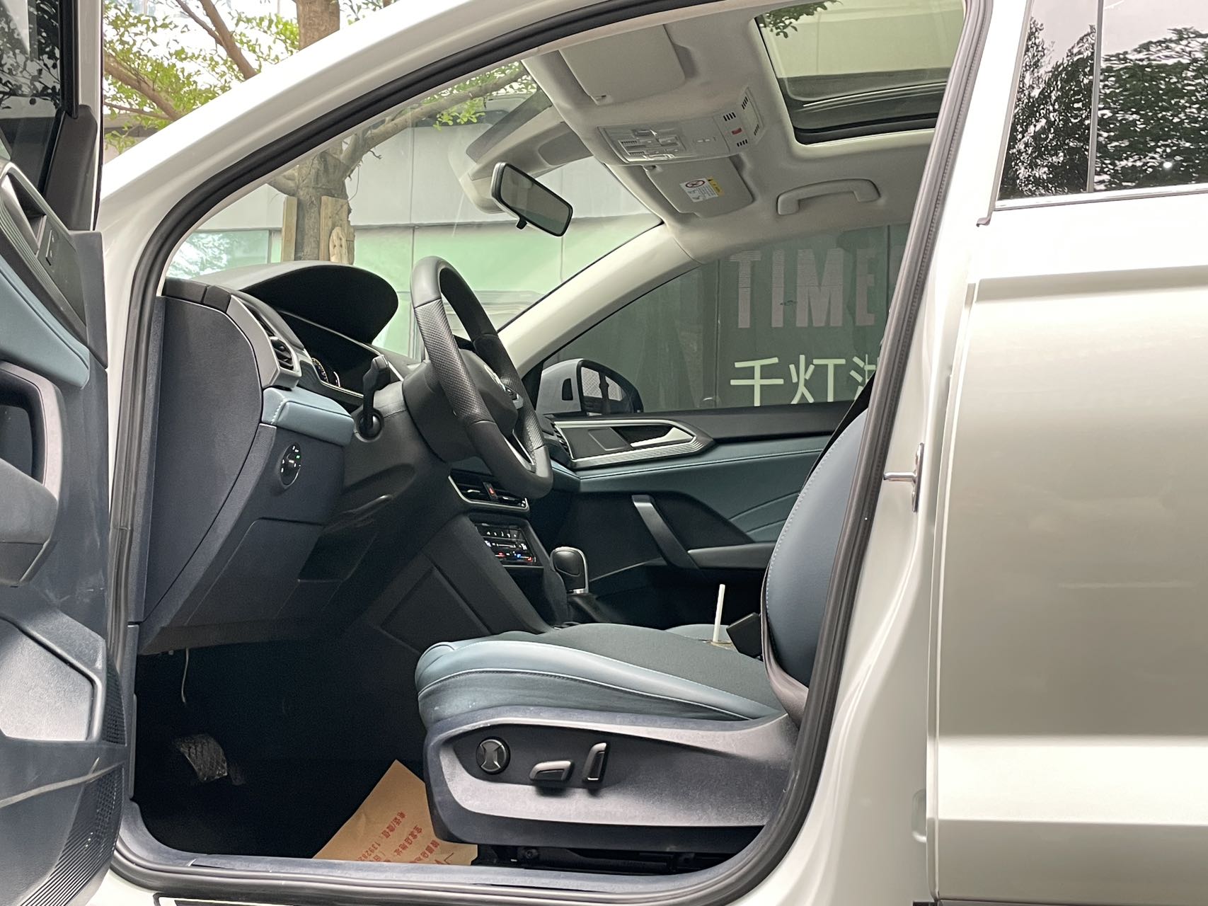 2024 فولكس فاجن تو يو 2024 300TSI فور ون مون مود - Seek Motors