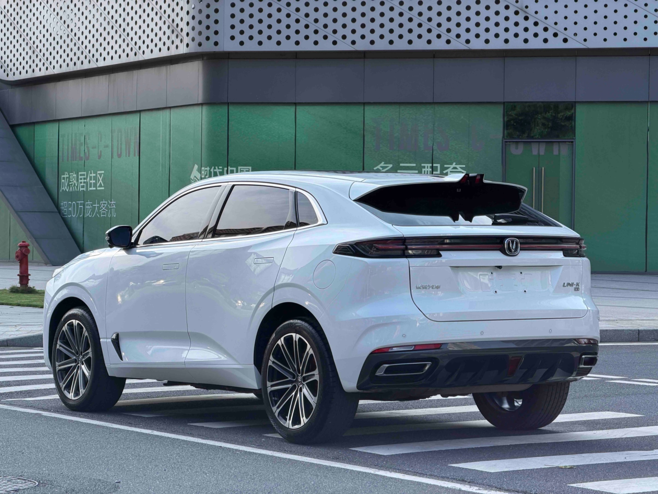 2022 Changan UNI-K Zhi Dian iDD 2022款 Blue Whale iDD 130km 1.5T Zun Gui Xing - Seek Motors