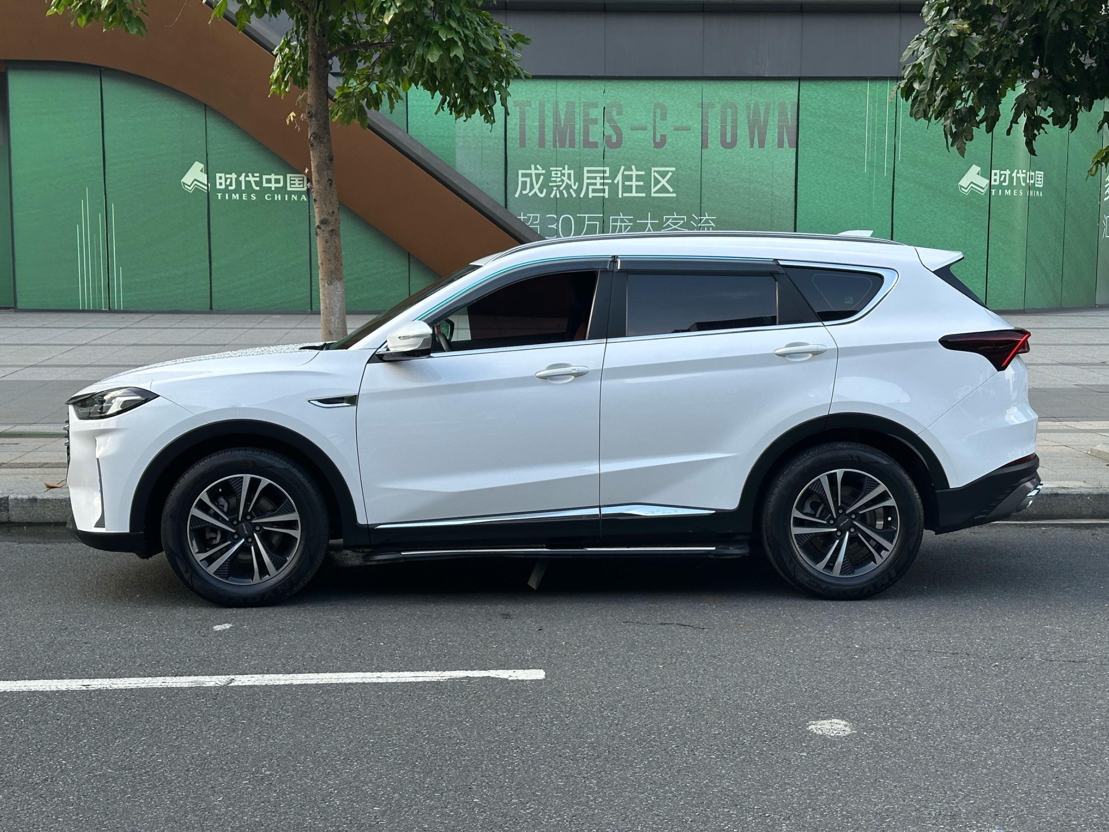 2021 Jetour X70 PLUS 2021 1.5T DCT Mountain PRO 5 Seats - Seek Motors