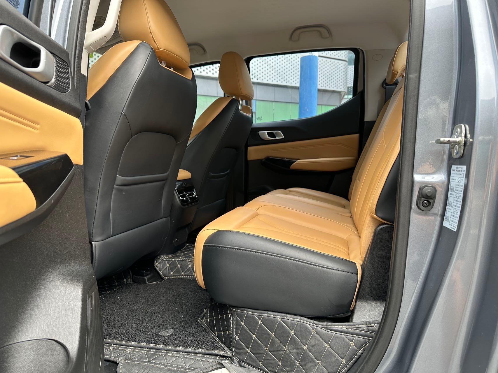 2023 Chang'an Lantuo Zhe 2023 2.0T Automático 4x4 Gasolina Modelo Estándar - Seek Motors